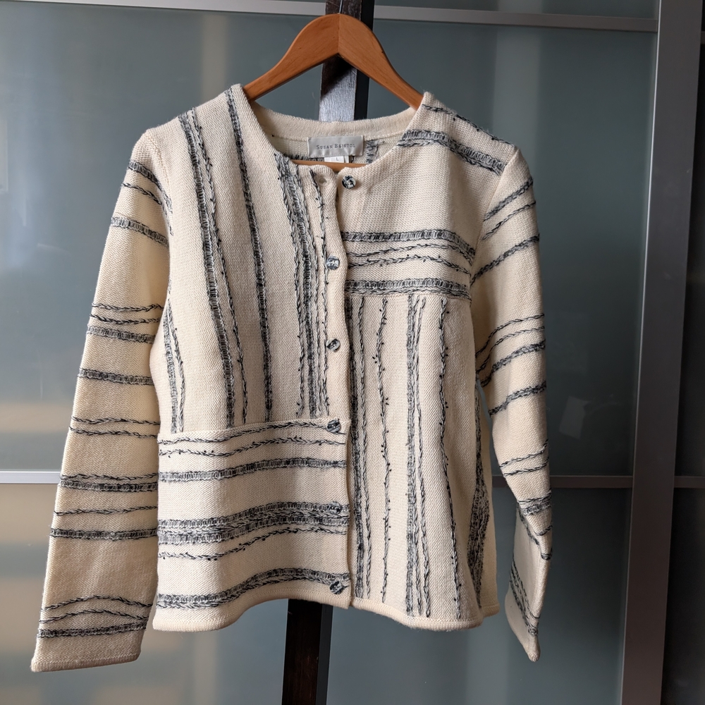🐑 Beautiful 100% Wool Susan Bristol Cream and Black Striped Knit Cardigan - L